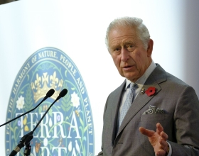 查尔斯王子宣布今天在格拉斯哥举行的首届Terra Carta Seal接收者。