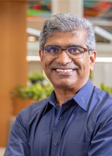 Srikanth Padmanabhan，副总裁，发动机业务总裁